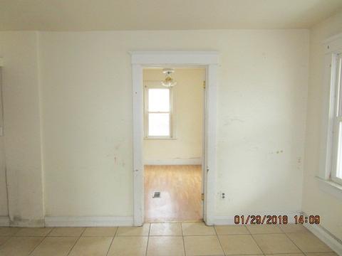 715 Aurora Ave, Aurora, IL 60505 photo 5