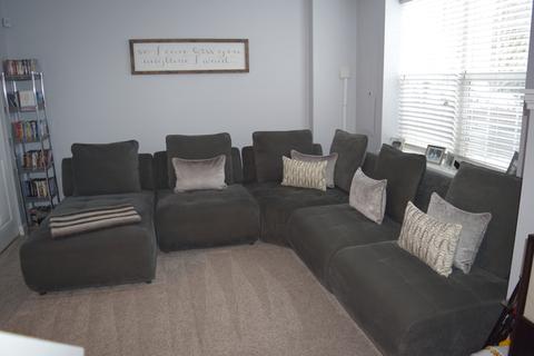 473 E Railroad Ave, Bartlett, IL 60103 photo 22