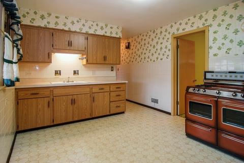 1527 N Taft Ave, Berkeley, IL 60163 photo 3