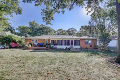 1915 Bellamy Dr, Champaign, IL 61821 photo 4