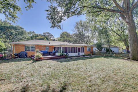 1915 Bellamy Dr, Champaign, IL 61821 photo 5