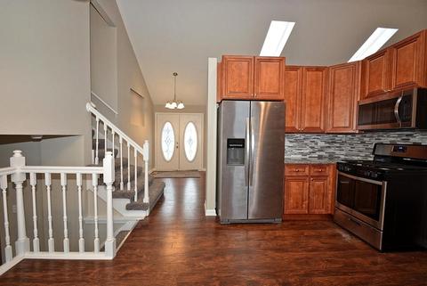 194 Bayview Ct, Steger, IL 60475 photo 7