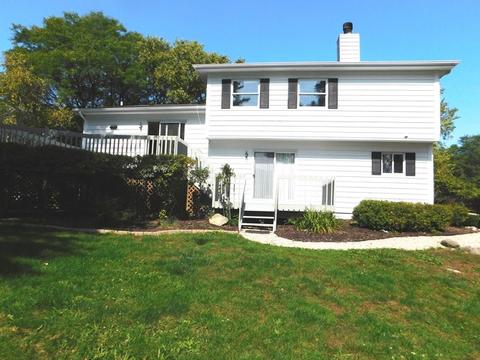 1715 Sundown Ln, Johnsburg, IL 60051 photo 24