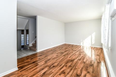9452 Potter Rd, Des Plaines, IL 60016 photo 4