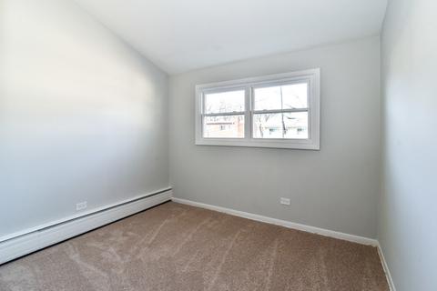 9452 Potter Rd, Des Plaines, IL 60016 photo 15