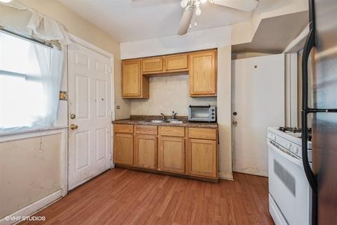 9604 S Jeffery Ave, Chicago, IL 60617 photo 4