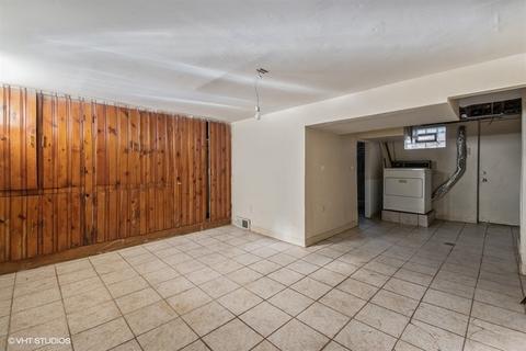 9604 S Jeffery Ave, Chicago, IL 60617 photo 9