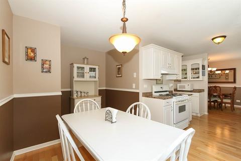 901 Perry Dr, Algonquin, IL 60102 photo 11