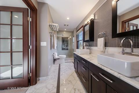2277 Albright Ln, Wheaton, IL 60189 photo 16