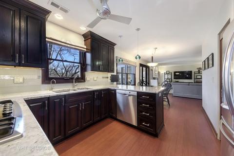 2277 Albright Ln, Wheaton, IL 60189 photo 7