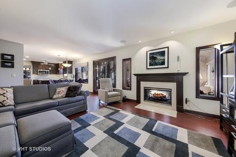 2277 Albright Ln, Wheaton, IL 60189 photo 10
