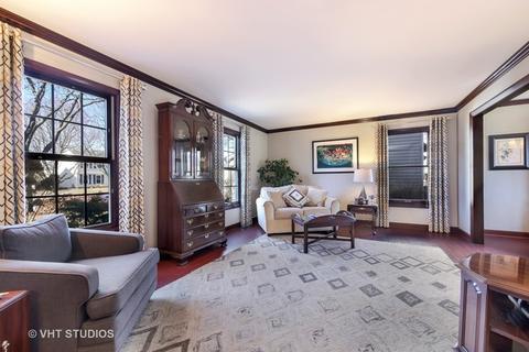 2277 Albright Ln, Wheaton, IL 60189 photo 3