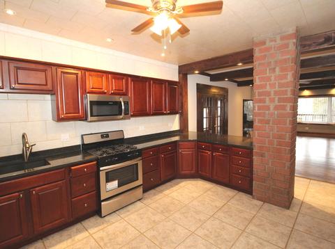 14601 Avers Ave, Midlothian, IL 60445 photo 19