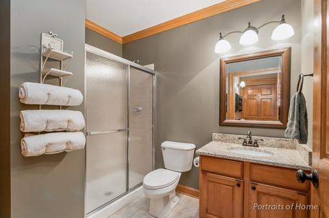 1019 N Cross St, Wheaton, IL 60187 photo 27