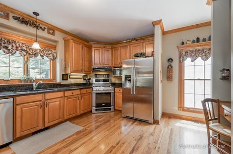 1019 N Cross St, Wheaton, IL 60187 photo 9