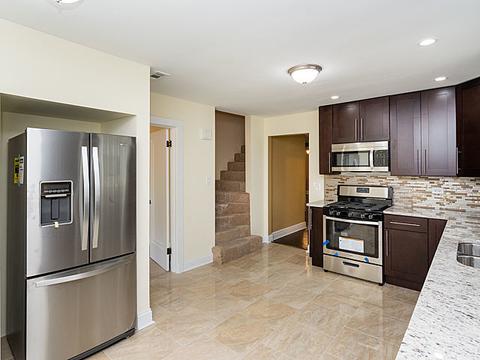 8234 S Champlain Ave, Chicago, IL 60619 photo 3