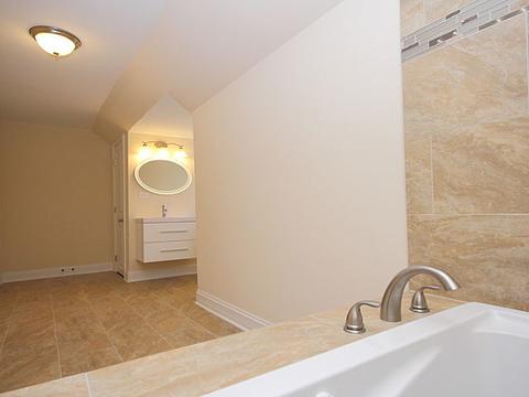 8234 S Champlain Ave, Chicago, IL 60619 photo 20