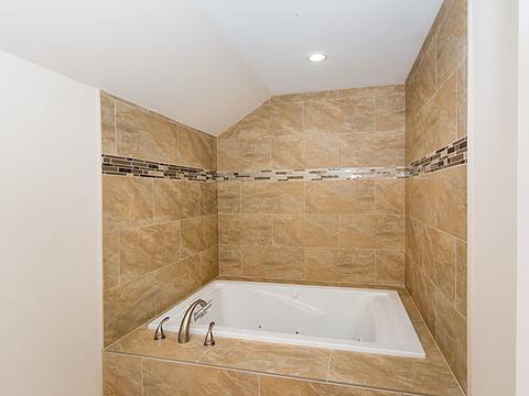 8234 S Champlain Ave, Chicago, IL 60619 photo 16