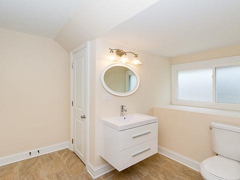 8234 S Champlain Ave, Chicago, IL 60619 photo 18