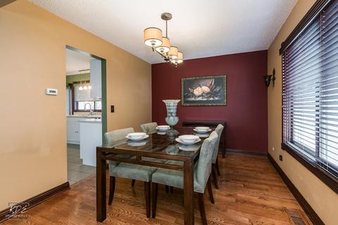 848 Prairie Ave, Bartlett, IL 60103 photo 8