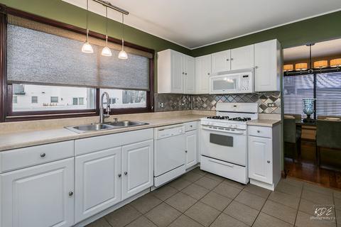 848 Prairie Ave, Bartlett, IL 60103 photo 9