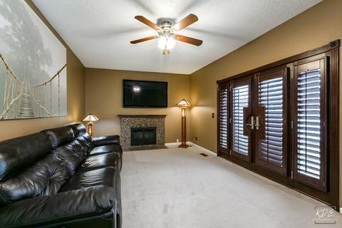 848 Prairie Ave, Bartlett, IL 60103 photo 13