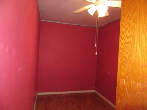 522 Franklin St, Peru, IL 61354 photo 8