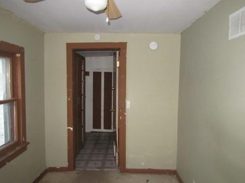 522 Franklin St, Peru, IL 61354 photo 10