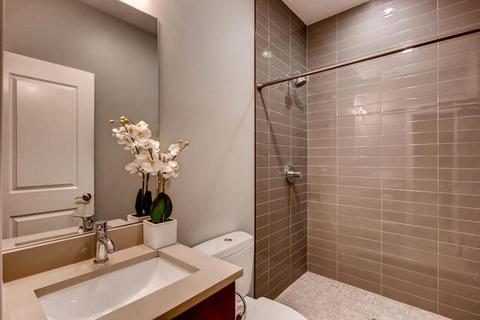2424 N Artesian Ave, Chicago, IL 60647 photo 24