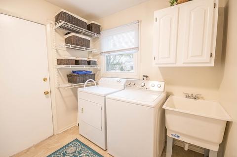 1624 E Cedar Ln, Mount Prospect, IL 60056 photo 22