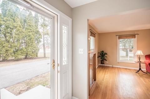 1624 E Cedar Ln, Mount Prospect, IL 60056 photo 7