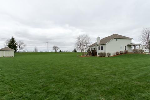 5913 Crosswind Ct, Johnsburg, IL 60051 photo 24