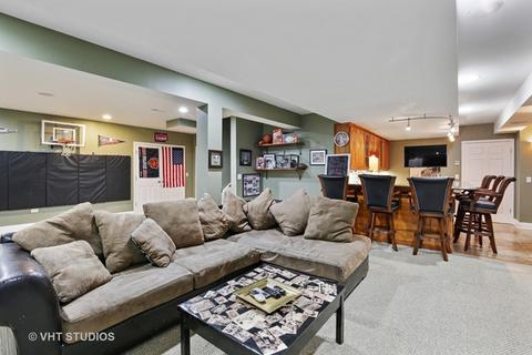 363 W Devon Ave, Roselle, IL 60172 photo 23