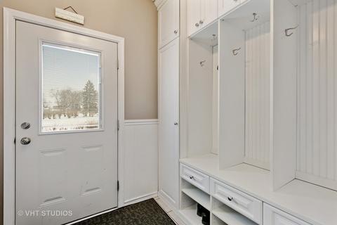 363 W Devon Ave, Roselle, IL 60172 photo 24
