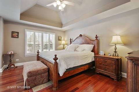 363 W Devon Ave, Roselle, IL 60172 photo 12