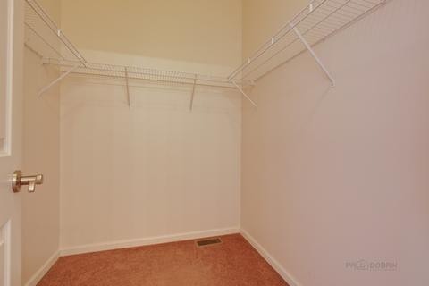 483 Prestwick Ln, Wheeling, IL 60090 photo 18