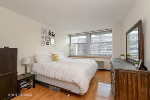 30 Elm St #20E, Chicago, IL 60611 photo 8