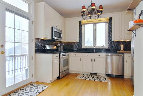 324 N Wright St, Naperville, IL 60540 photo 6