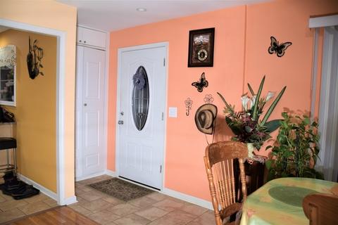551 Audrey Ln, Wheeling, IL 60090 photo 8