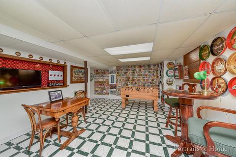 1225 Delles Rd, Wheaton, IL 60189 photo 17