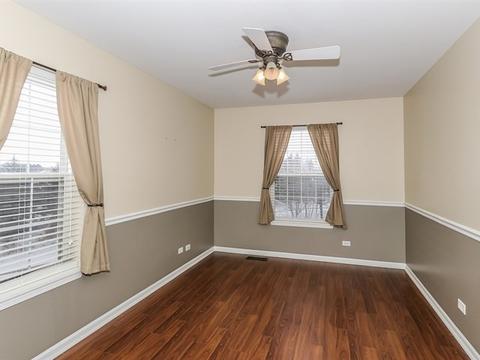 2490 Amber Ln, Elgin, IL 60123 photo 21