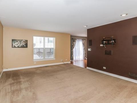 2490 Amber Ln, Elgin, IL 60123 photo 6