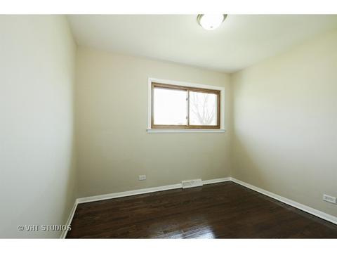8520 State Rd, Burbank, IL 60459 photo 5