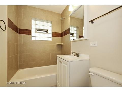 8520 State Rd, Burbank, IL 60459 photo 7