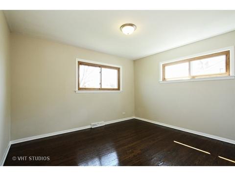 8520 State Rd, Burbank, IL 60459 photo 4