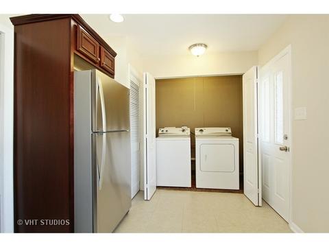 8520 State Rd, Burbank, IL 60459 photo 8