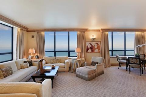 180 E Pearson St #7003, Chicago, IL 60611 photo 4