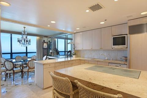180 E Pearson St #7003, Chicago, IL 60611 photo 9