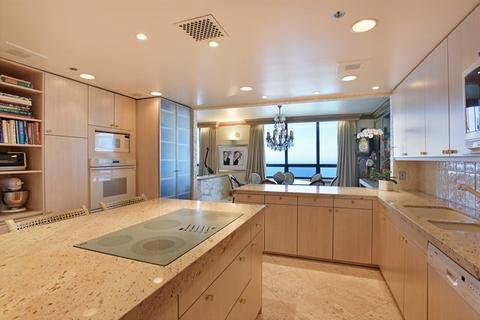180 E Pearson St #7003, Chicago, IL 60611 photo 10