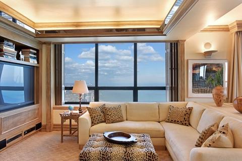 180 E Pearson St #7003, Chicago, IL 60611 photo 6